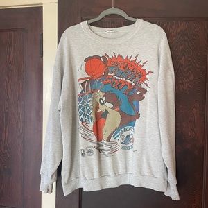 Vintage Looney Toons Crewneck